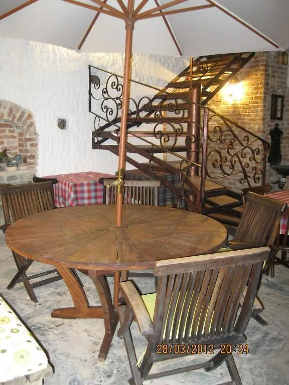 Nazhan Hotel Selçuk 2*,