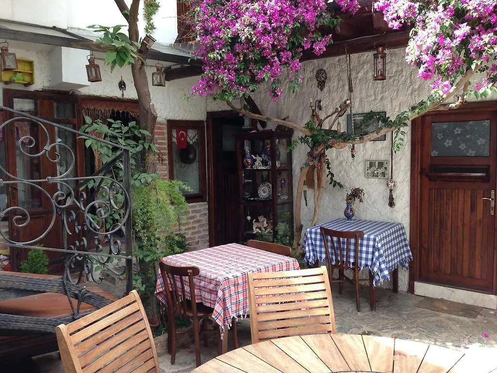 Nazhan Hotel Selçuk