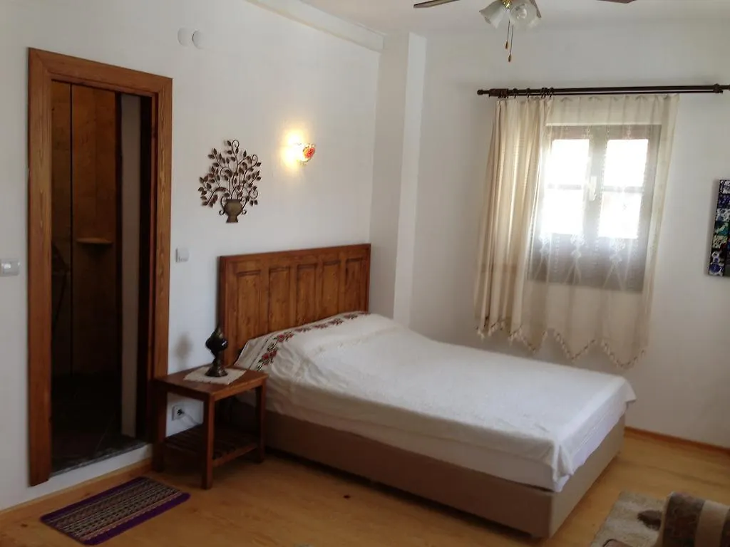 Nazhan Hotel Selçuk Pensionat
